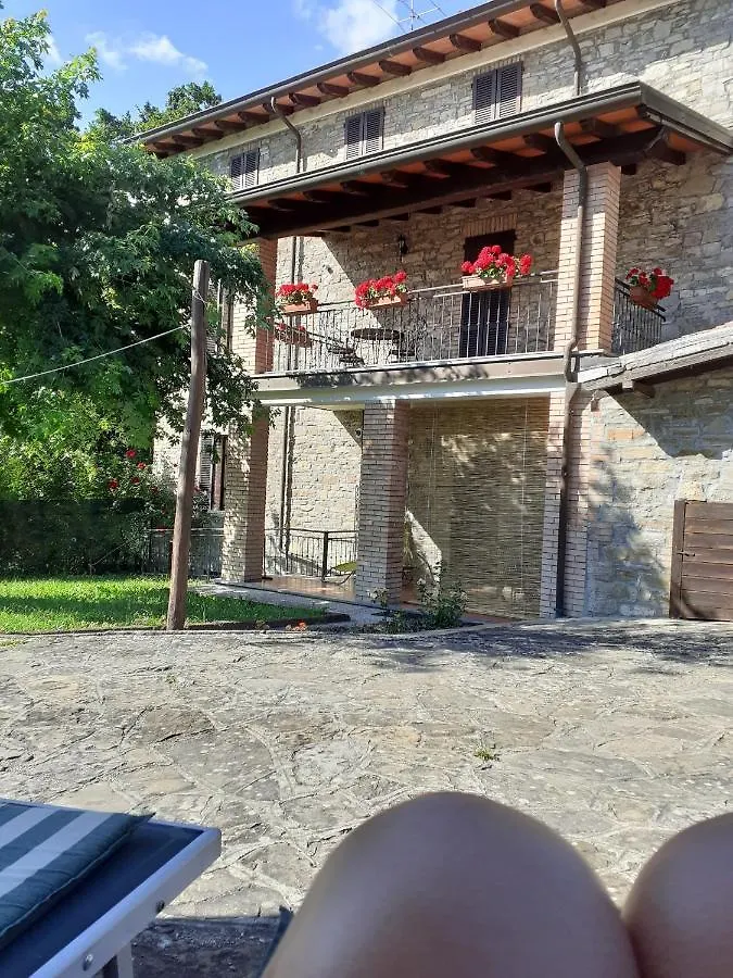 פיאצ'נצה Fine 5 Bedroom Farmhouse איטליה