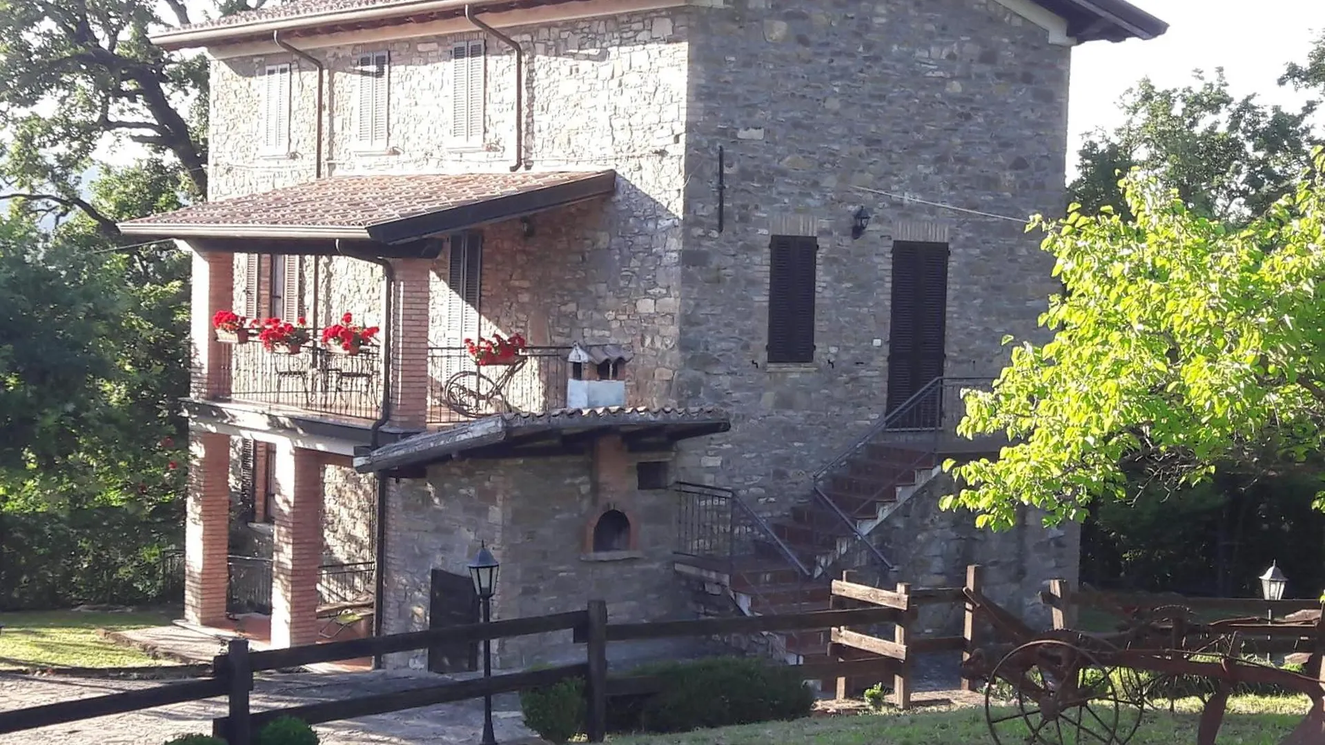 בית נופש פיאצ'נצה Fine 5 Bedroom Farmhouse